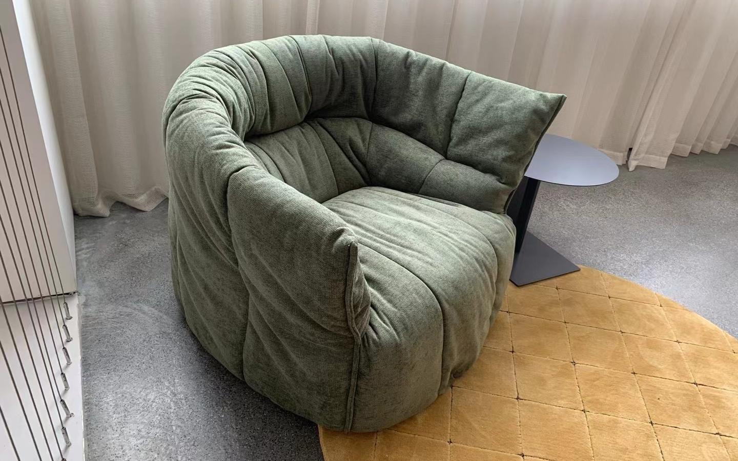 Arm Chair 05