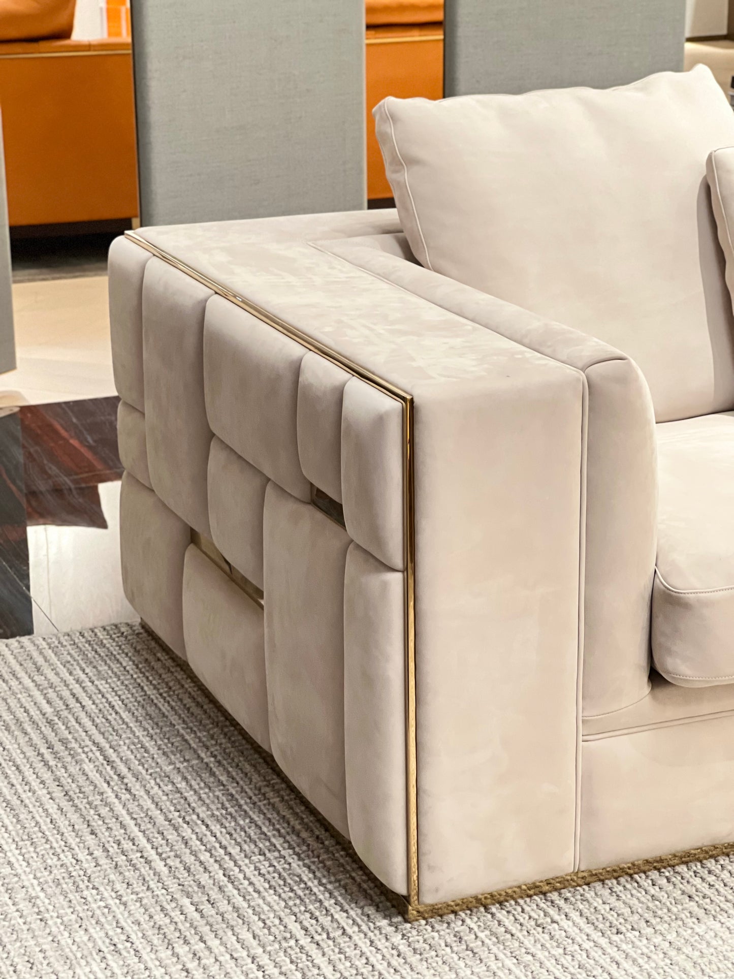 Sofa 12